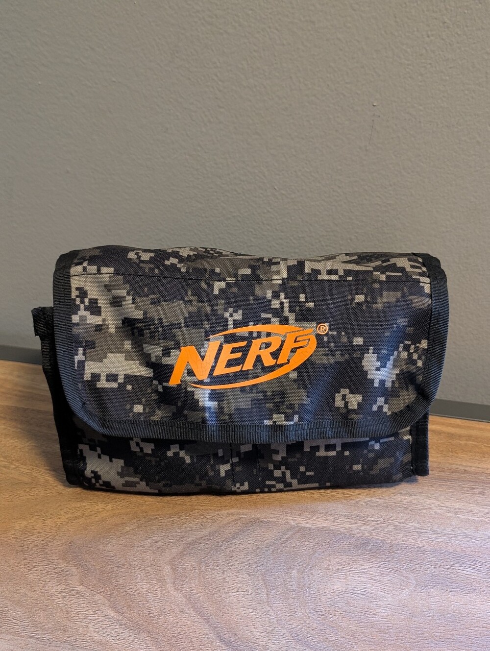 2009 NERF Ammo Belt Bag Nerf N Strike Digital Camoflauge 100+ Assorted Ammo Dart